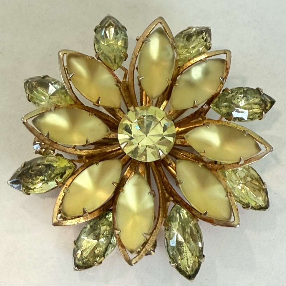 Vintage Frosted Rhinestone Green Floral Statement Brooch Gold Tone Flower Spring